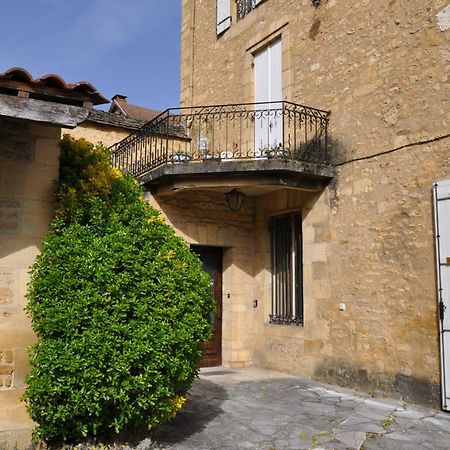Appartement La Couronne Сарла-ла-Канеда Екстериор снимка