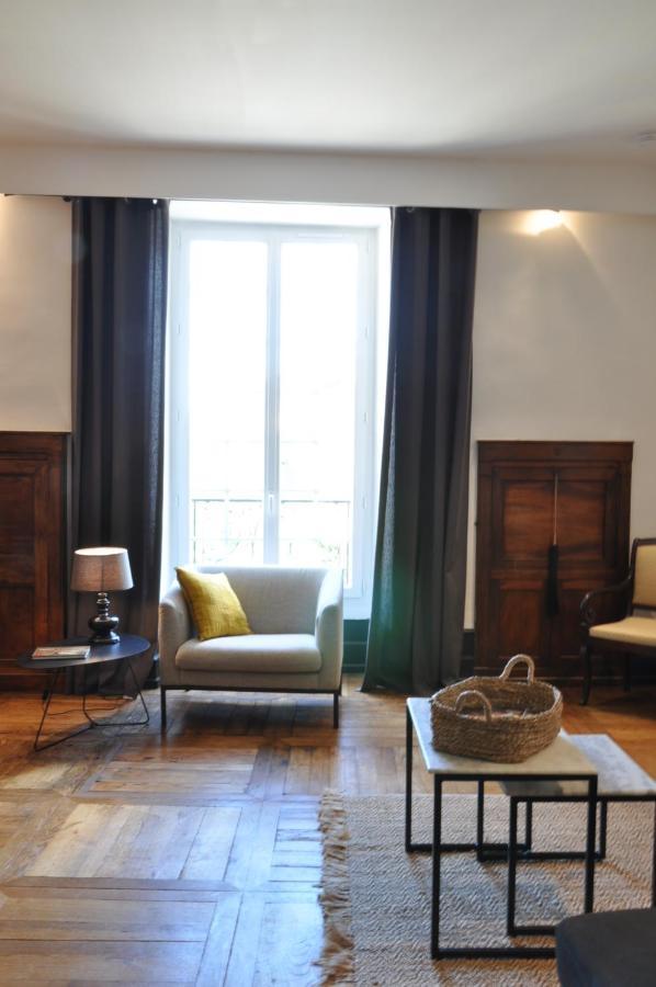 Appartement La Couronne Сарла-ла-Канеда Екстериор снимка